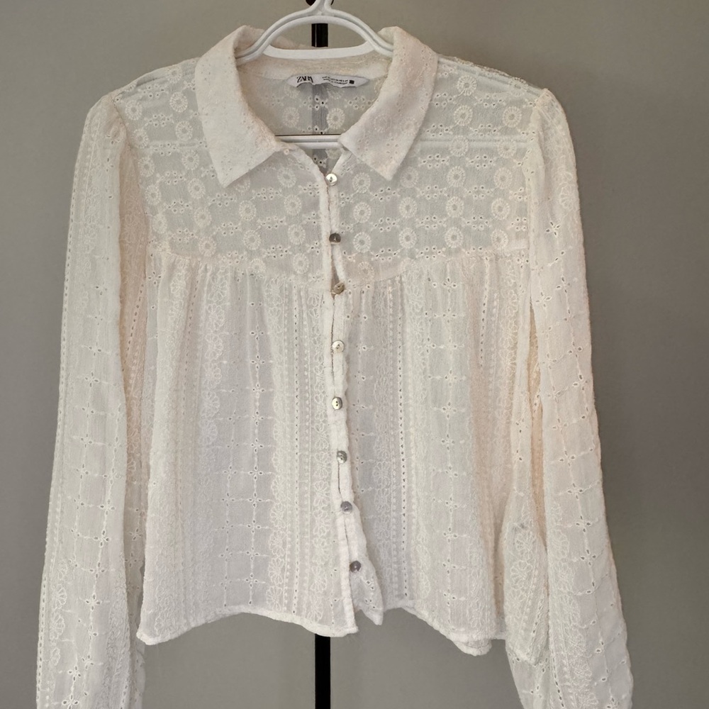 Zara White Lace Button-Up Blouse